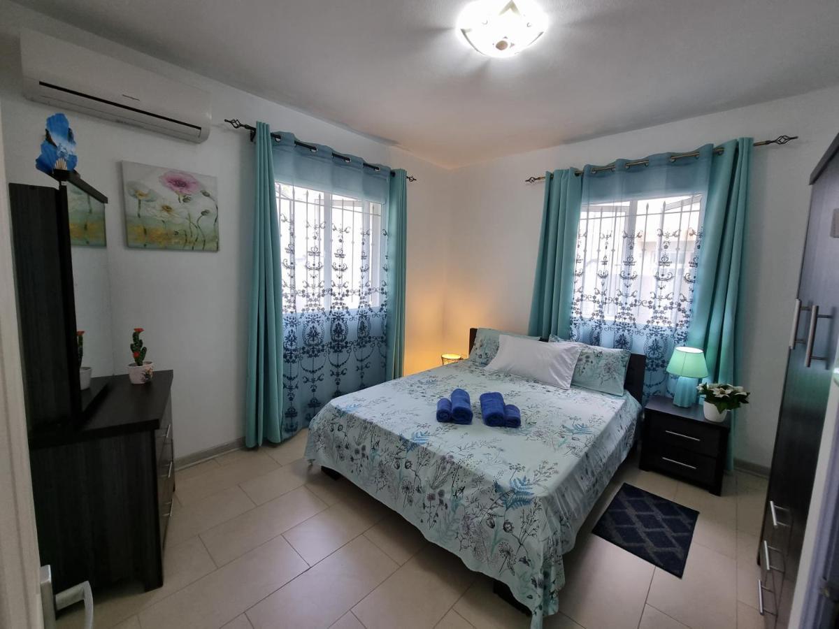 La Marquise Residences Flic en Flac Exterior foto
